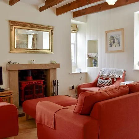 Felicity House * Staithes